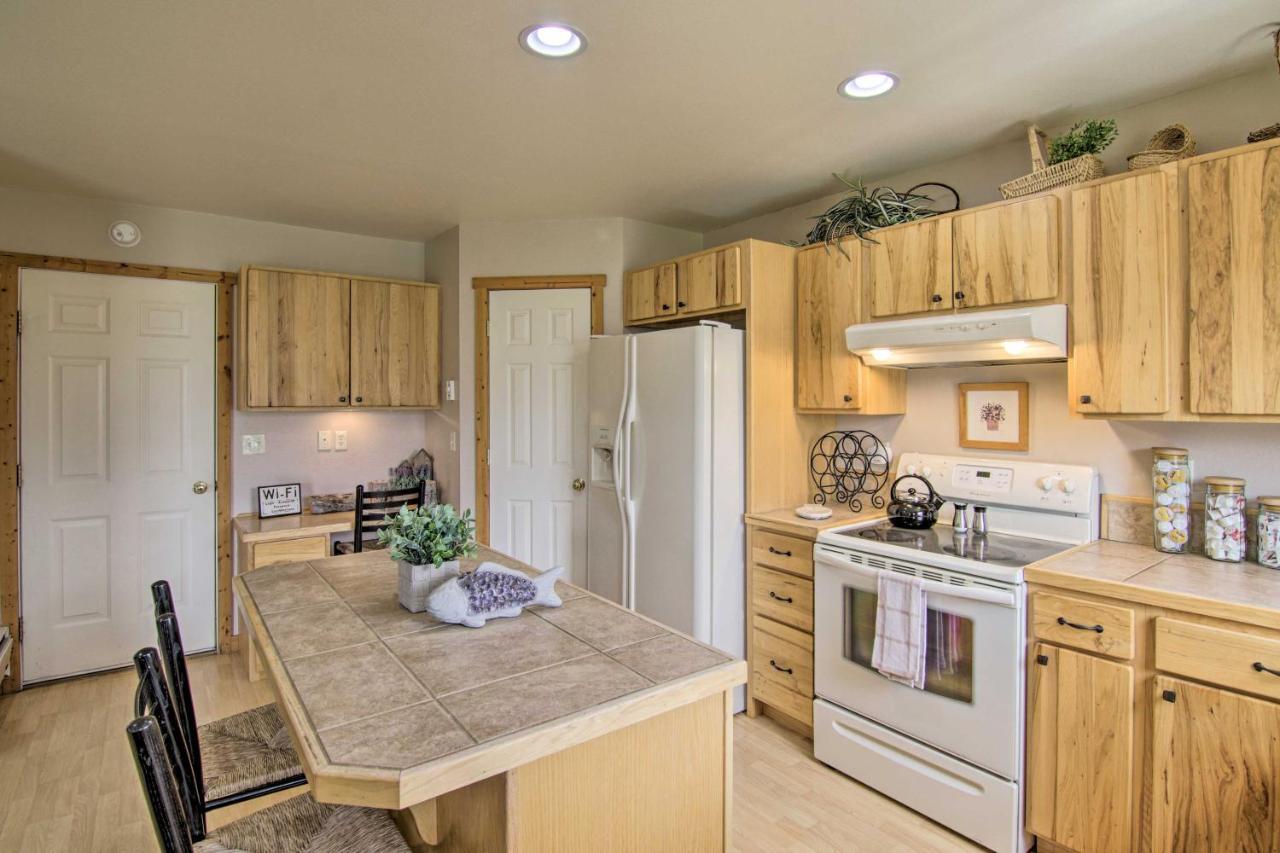 Airy Emigrant Townhome With Sweeping Mtn Views! Esterno foto